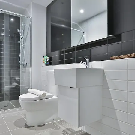 My80 Apartment Located In The Inner Of Melbourne Cbd Exterior photo