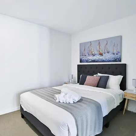 My80 Apartment Located In The Inner Of Melbourne Cbd Exterior photo