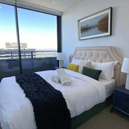 My80 Apartment Located In The Inner Of Melbourne Cbd Exterior photo